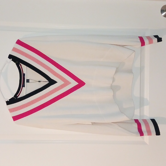 Tommy Hilfiger Sweaters - Tommy Hilfiger White Pink & Navy Blue Women's V-Neck Sweater!
